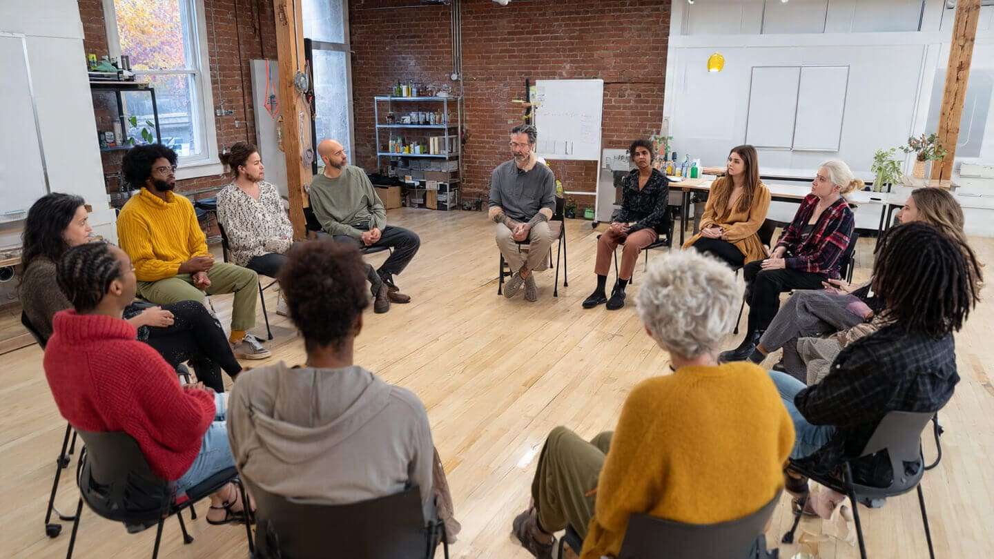 Líderes de célula o grupos pequeños: Una herramienta que transforma vidas.